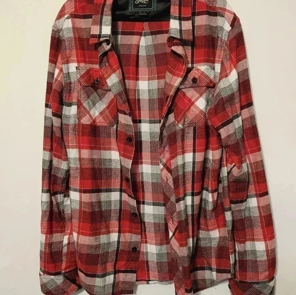 O'Neill Flannel Button Down Size Large EUC - Picture 9 of 10